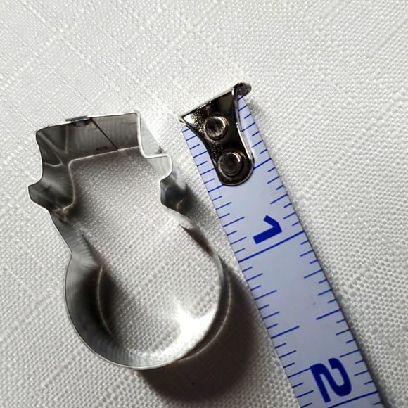 Cookie Cutters Set of 9 Christmas Mini Star Tree Candy Cane Bell Snowman Holly - Picture 6 of 11